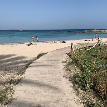 Apt Calmacabana A 50M Dal Mare Apartment Es Pujols Ngoại thất bức ảnh