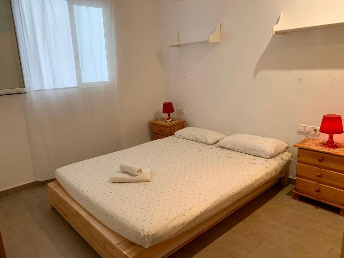 Apt Calmacabana A 50M Dal Mare Apartment Es Pujols Ngoại thất bức ảnh