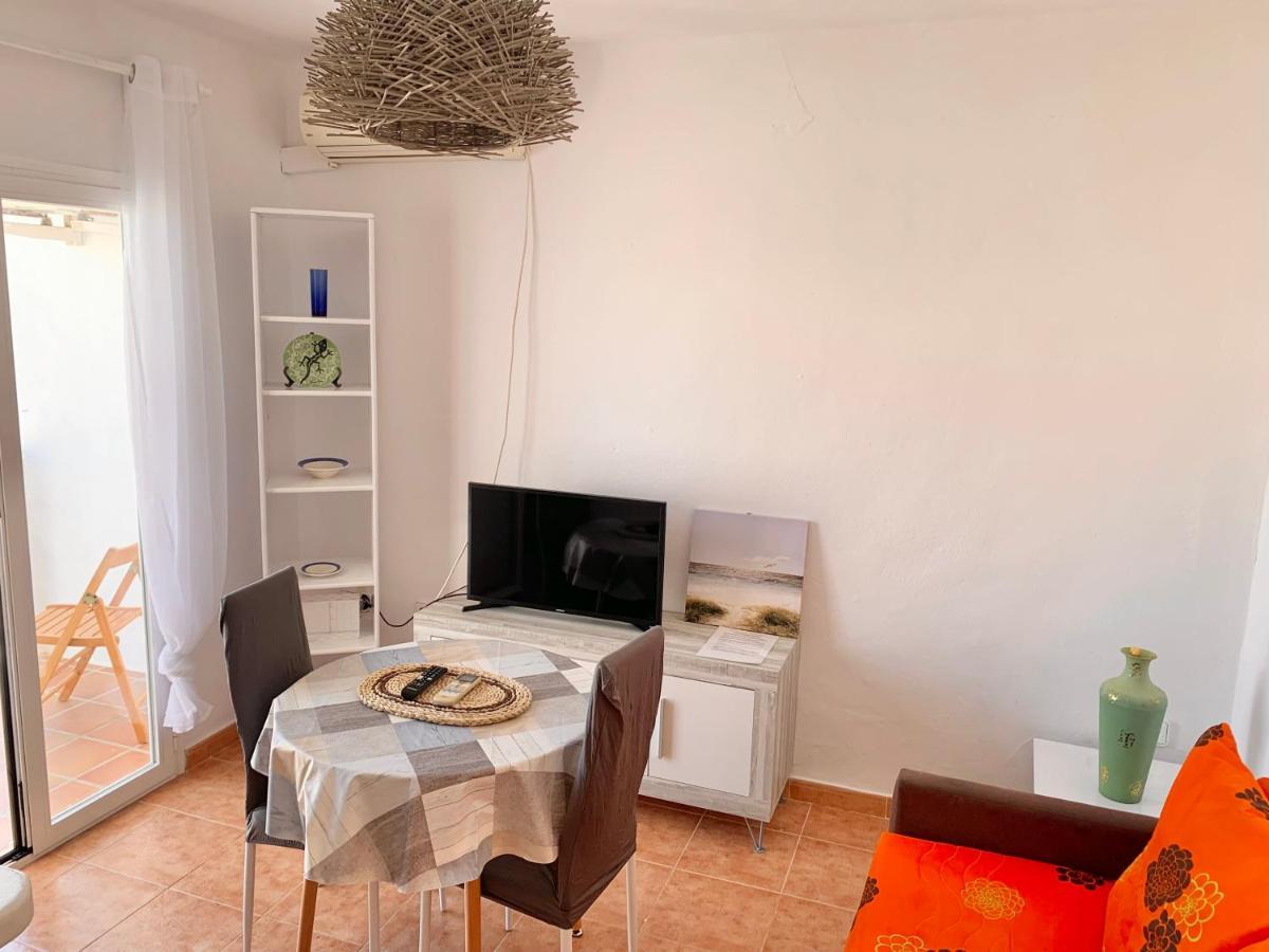 Apt Calmacabana A 50M Dal Mare Apartment Es Pujols Ngoại thất bức ảnh
