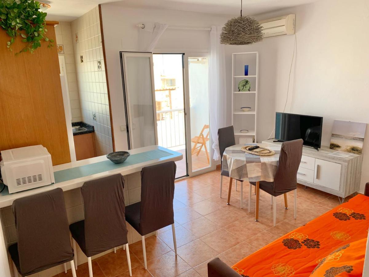 Apt Calmacabana A 50M Dal Mare Apartment Es Pujols Ngoại thất bức ảnh