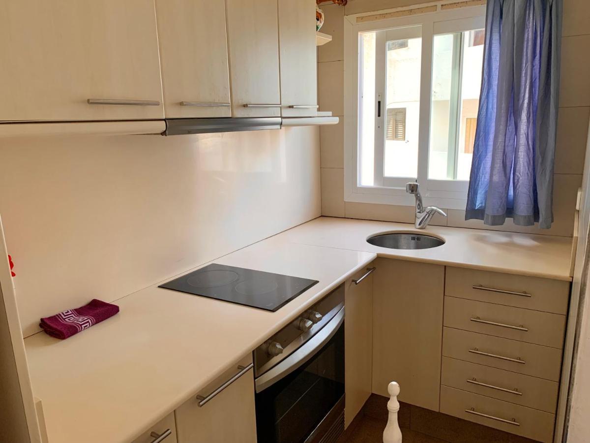Apt Calmacabana A 50M Dal Mare Apartment Es Pujols Ngoại thất bức ảnh