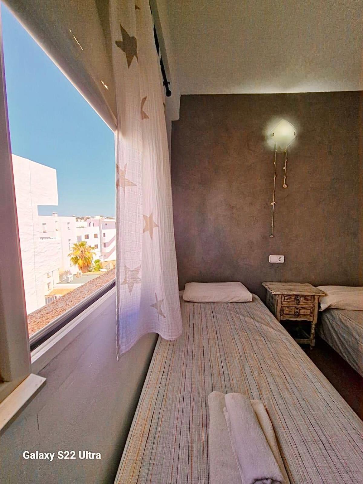 Apt Calmacabana A 50M Dal Mare Apartment Es Pujols Phòng bức ảnh